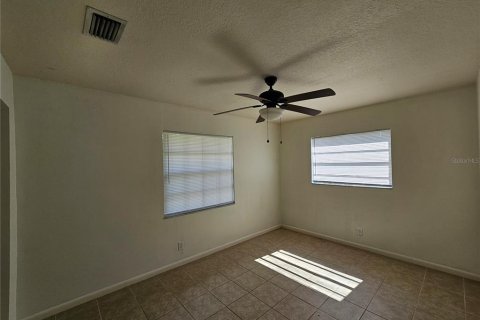 Casa en alquiler en Belleview, Florida, 3 dormitorios, 120.77 m2 № 1836935 - foto 13