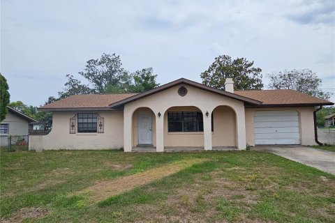 Casa en alquiler en Belleview, Florida, 3 dormitorios, 120.77 m2 № 1836935 - foto 1