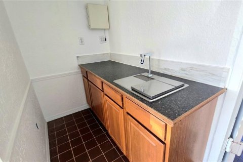 Commercial property in Venice, Florida 130.06 sq.m. № 2214883 - photo 14