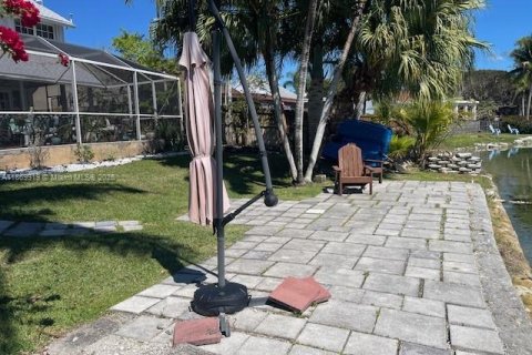 Villa ou maison à vendre à Homestead, Floride: 4 chambres, 209.96 m2 № 1895247 - photo 9