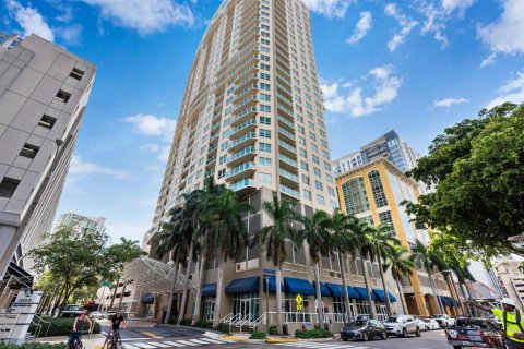Condominio en Fort Lauderdale, Florida, 1 dormitorio  № 2084612