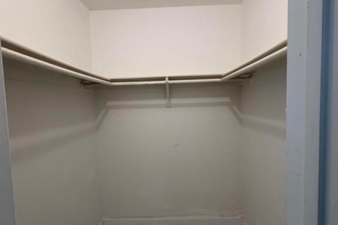 Apartamento en alquiler en Lauderdale Lakes, Florida, 1 dormitorio, 74.32 m2 № 2077590 - foto 9