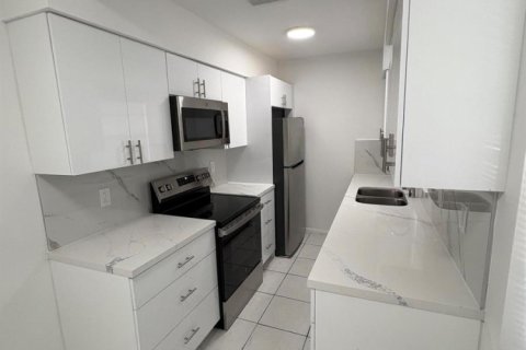 Apartamento en Lauderdale Lakes, Florida 1 dormitorio, 74.32 m2 № 2077590