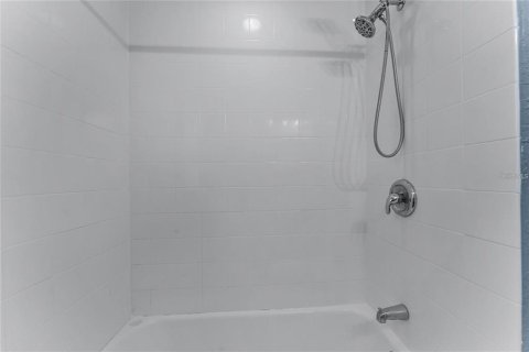 Casa en venta en Winter Park, Florida, 2 dormitorios, 88.63 m2 № 1651930 - foto 22
