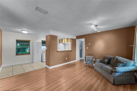 Casa en venta en Winter Park, Florida, 2 dormitorios, 88.63 m2 № 1651930 - foto 14
