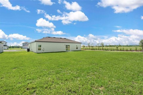 House in Babson Park, Florida 3 bedrooms, 135.92 sq.m. № 2137892 - photo 24