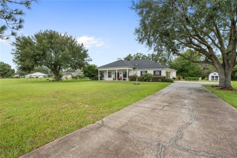 Casa en venta en Dade City, Florida, 4 dormitorios, 290.23 m2 № 1904079 - foto 5