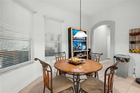 Casa en venta en Dade City, Florida, 4 dormitorios, 290.23 m2 № 1904079 - foto 19