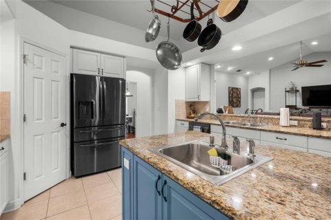 Casa en venta en Dade City, Florida, 4 dormitorios, 290.23 m2 № 1904079 - foto 25