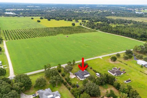 Casa en venta en Dade City, Florida, 4 dormitorios, 290.23 m2 № 1904079 - foto 2