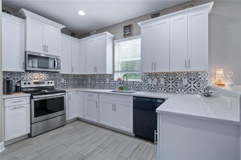 House in Saint Augustine, Florida 4 bedrooms, 238.57 sq.m. № 1669921 - photo 3