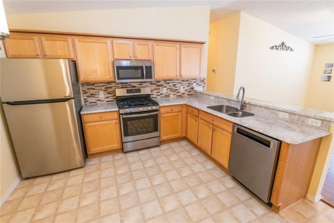 House in The Villages, Florida 2 bedrooms, 107.4 sq.m. № 1586455 - photo 11