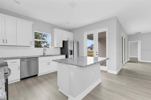 Villa ou maison à louer à Port Charlotte, Floride: 4 chambres, 194.35 m2 № 2383880 - photo 16