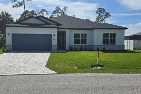 Villa ou maison à Port Charlotte, Floride 4 chambres, 194.35 m2 № 2383880