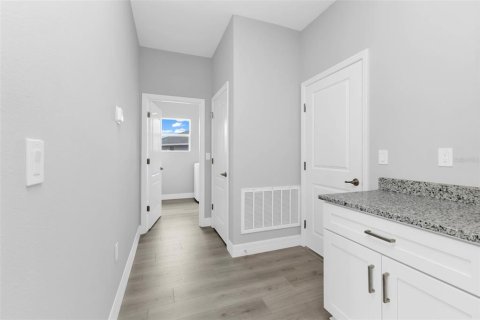 Villa ou maison à louer à Port Charlotte, Floride: 4 chambres, 194.35 m2 № 2383880 - photo 3