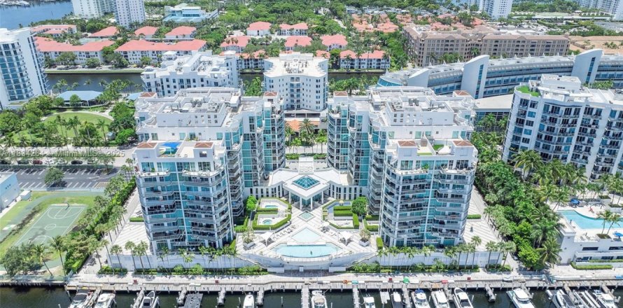 Condo à Aventura, Floride, 2 chambres № 1935377
