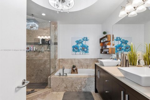 Copropriété à vendre à Aventura, Floride: 2 chambres, 147.71 m2 № 1935377 - photo 9