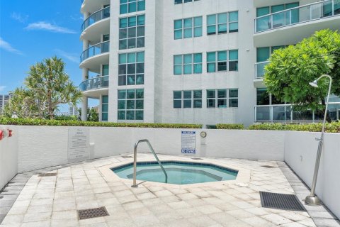 Copropriété à vendre à Aventura, Floride: 2 chambres, 147.71 m2 № 1935377 - photo 22