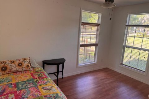 House in Melrose, Florida 2 bedrooms, 74.32 sq.m. № 2101299 - photo 12