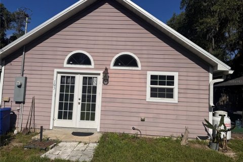 House in Melrose, Florida 2 bedrooms, 74.32 sq.m. № 2101299 - photo 15