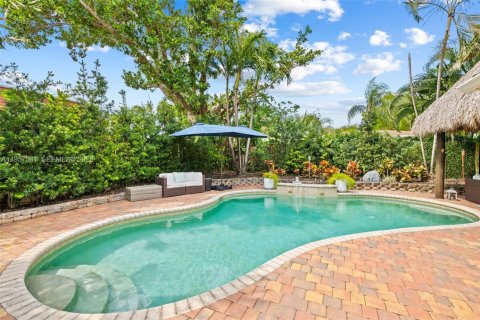 House in Pompano Beach, Florida 2 bedrooms, 122.45 sq.m. № 2011127 - photo 13