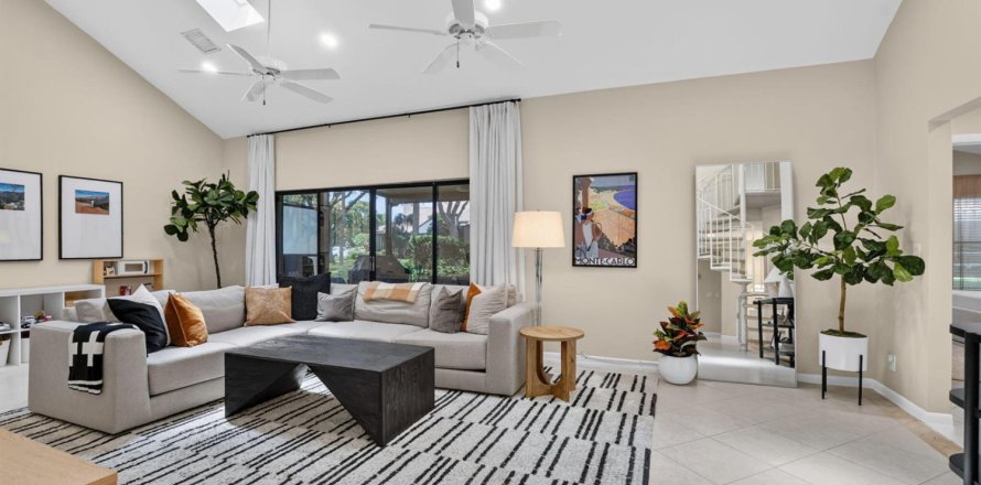 Adosado en Boca Raton, Florida 3 dormitorios, 261.52 m2 № 2249523