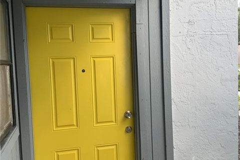 Condo in Orlando, Florida, 2 bedrooms  № 2296185