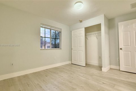 Touwnhouse à vendre à North Lauderdale, Floride: 3 chambres, 118.91 m2 № 1945284 - photo 29
