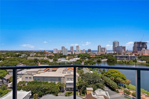 Condominio en alquiler en Saint Petersburg, Florida, 2 dormitorios, 162.86 m2 № 1907948 - foto 4