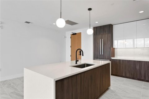Condominio en alquiler en Saint Petersburg, Florida, 2 dormitorios, 162.86 m2 № 1907948 - foto 26