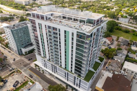 Condo in Saint Petersburg, Florida, 2 bedrooms  № 1907948 - photo 2