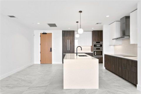 Condominio en alquiler en Saint Petersburg, Florida, 2 dormitorios, 162.86 m2 № 1907948 - foto 23