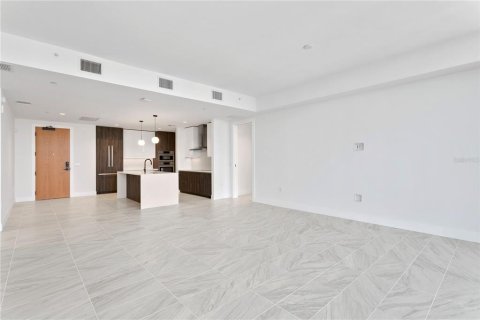 Condominio en alquiler en Saint Petersburg, Florida, 2 dormitorios, 162.86 m2 № 1907948 - foto 18
