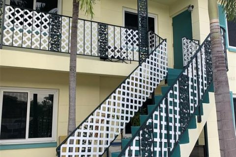 Appartement à Redington Shores, Floride 1 chambre, 40.88 m2 № 2426894