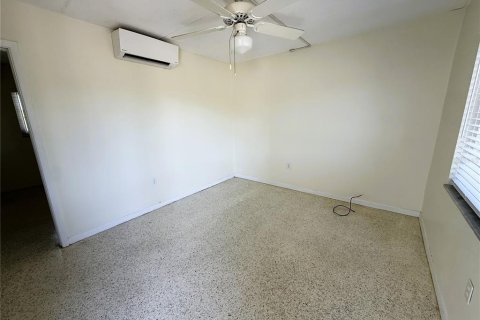 Appartement à louer à Redington Shores, Floride: 1 chambre, 40.88 m2 № 2426894 - photo 5