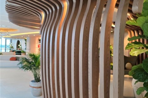 Condominio en alquiler en Miami, Florida, 1 dormitorio, 114.73 m2 № 1943598 - foto 3