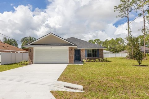 House in Palm Coast, Florida 3 bedrooms, 127.09 sq.m. № 2133497