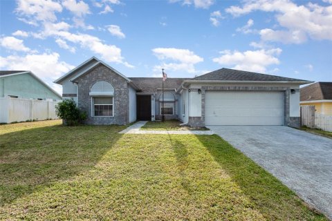 Casa en venta en Titusville, Florida, 4 dormitorios, 146.97 m2 № 1539412 - foto 1