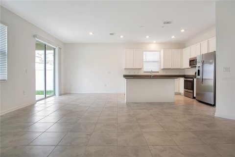 Villa ou maison à louer à Davenport, Floride: 4 chambres, 171.68 m2 № 2386654 - photo 7