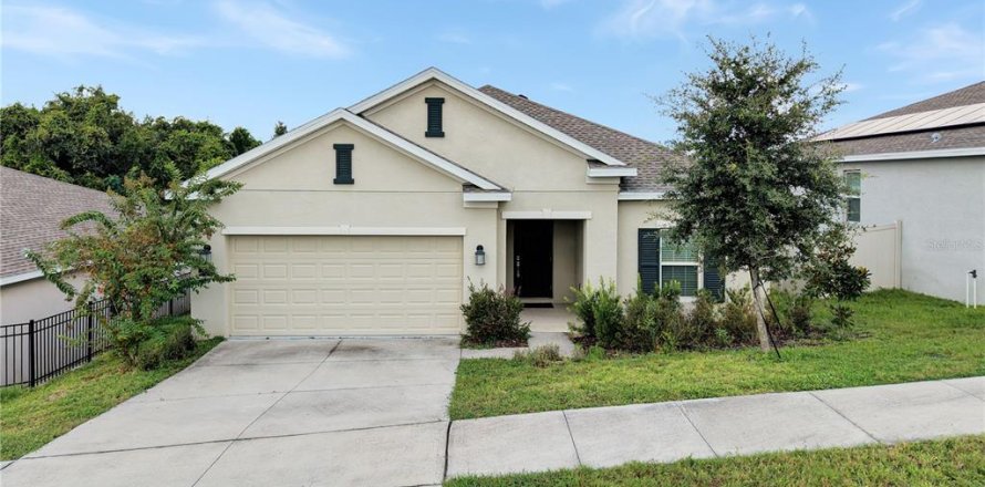 Villa ou maison à Davenport, Floride 4 chambres, 171.68 m2 № 2386654