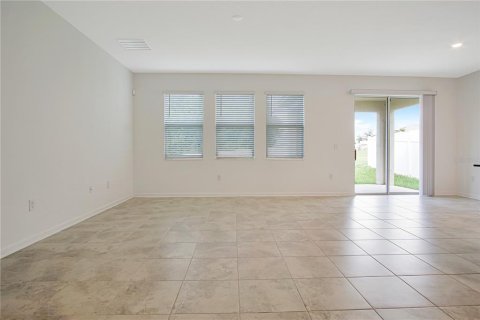 Villa ou maison à louer à Davenport, Floride: 4 chambres, 171.68 m2 № 2386654 - photo 10
