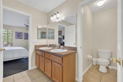 House in Clermont, Florida 4 bedrooms, 192.49 sq.m. № 2101366 - photo 25