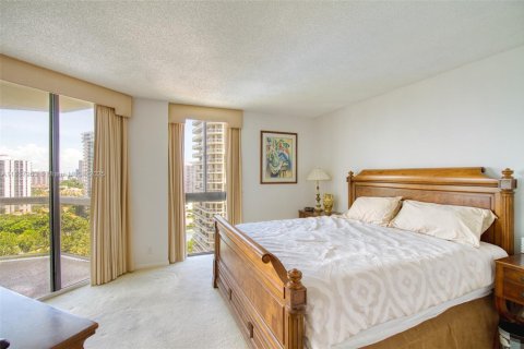 Copropriété à vendre à Aventura, Floride: 2 chambres, 117.99 m2 № 1888997 - photo 16