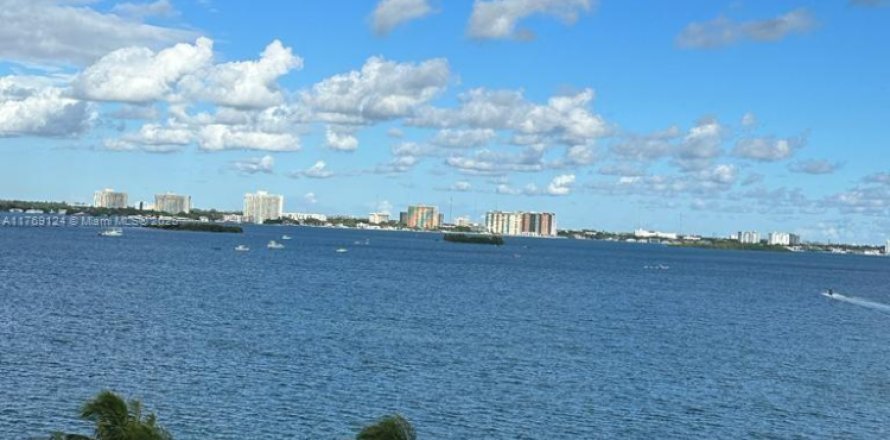 Condo à North Bay Village, Floride, 1 chambre № 1920885