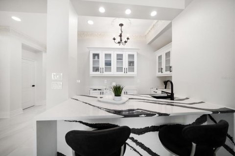 Купить виллу или дом в Клируотер, Флорида 8 комнат, 538.65м2, № 1513239 - фото 18