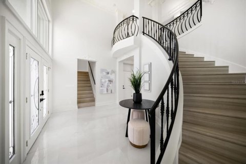 Купить виллу или дом в Клируотер, Флорида 8 комнат, 538.65м2, № 1513239 - фото 11