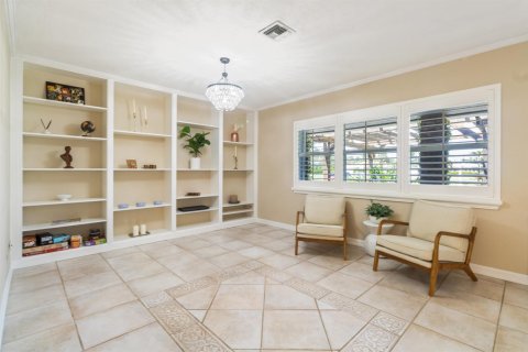 House in West Palm Beach, Florida 3 bedrooms, 165.92 sq.m. № 2187586 - photo 2