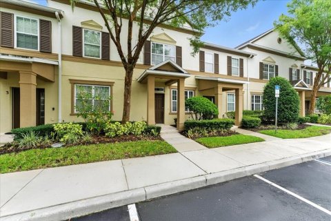Townhouse in Windermere, Florida 3 bedrooms, 135.64 sq.m. № 1844856 - photo 2