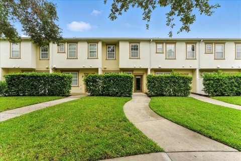 Townhouse in Windermere, Florida 3 bedrooms, 135.64 sq.m. № 1844856 - photo 25