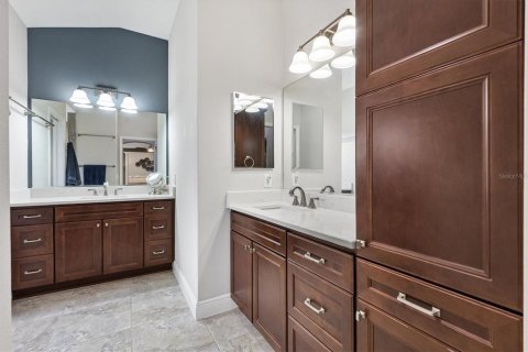 Casa en venta en The Villages, Florida, 3 dormitorios, 183.57 m2 № 2387397 - foto 22